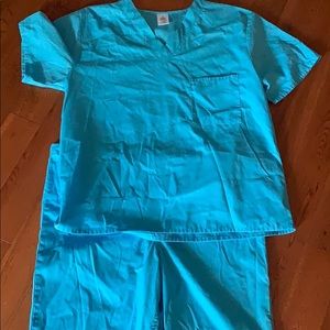 Baby blue scrub set
